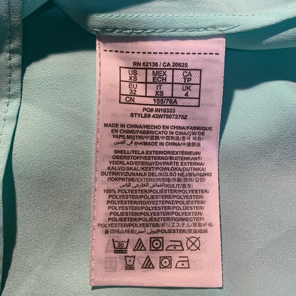 MARCIANO chiffon overlay side zip like new - Picture 6 of 6